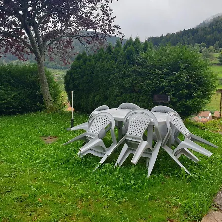 Le Gutty - Maison De Holiday home *