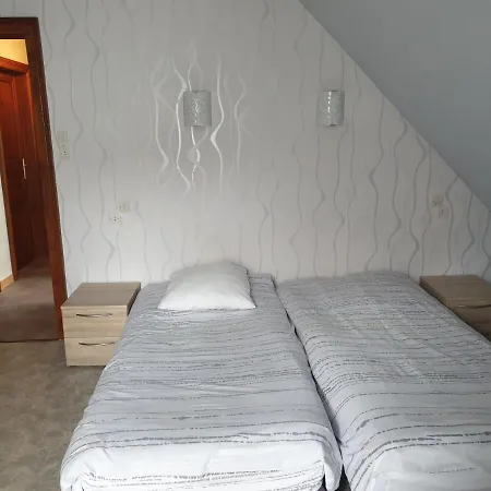 Le Gutty - Maison De Holiday home *