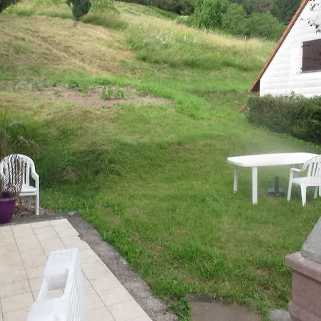 Le Gutty - Maison De Holiday home Natzwiller